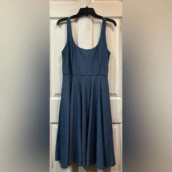 Anthropologie HUTCH Olivia Eyelet Blue Skater Dress Coastal Vacation Medium - Picture 3 of 16
